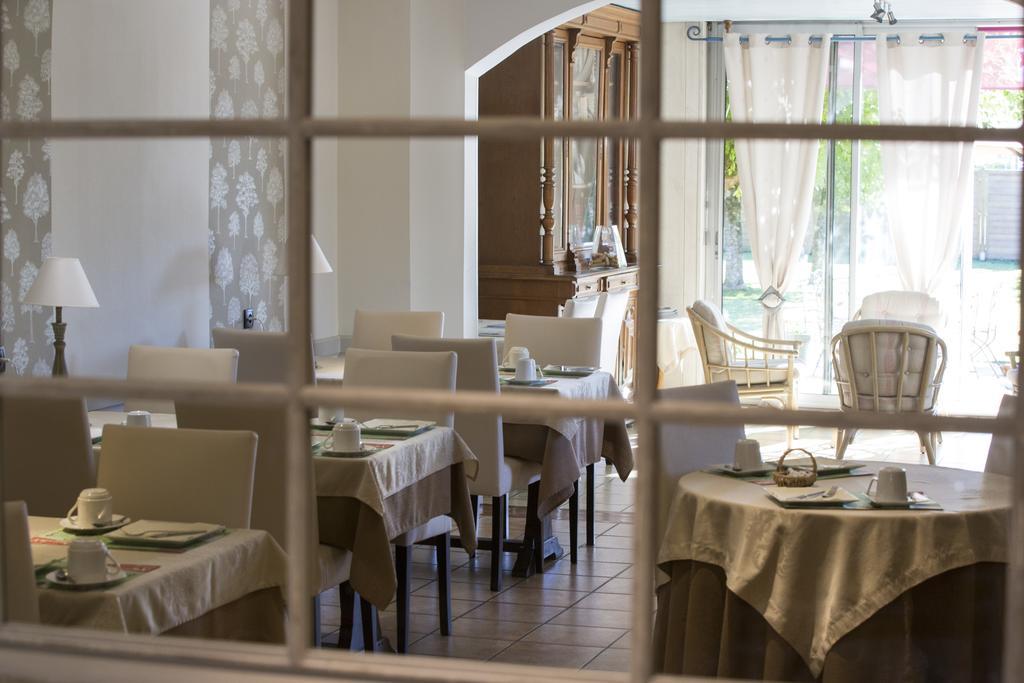 Auberge De La Terrasse Villersexel Eksteriør billede